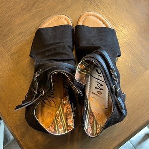 Blowfish sandals